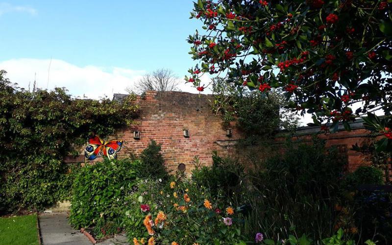 Garden Maintenance in Ashton-on-Ribble